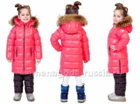 Детское зимнее пальто с полукомбинезоном на пуху для девочки «СПОРТ ЛАЙФ»