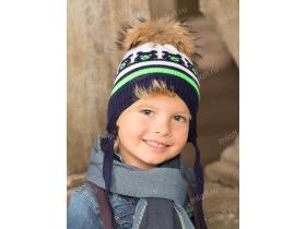 Детские зимние шапки с меховым бубоном