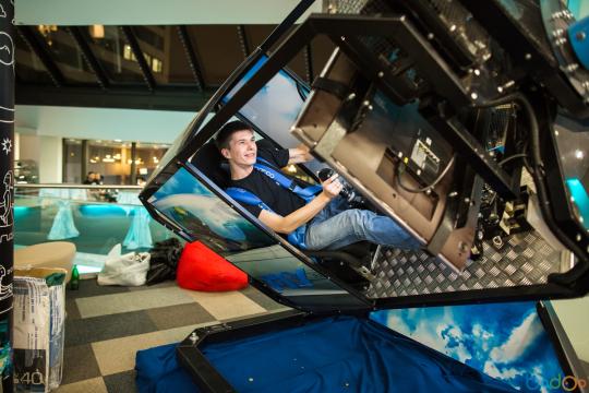 76280 картинка каталога «Производство России». Продукция Авиа симулятор FLY-Motion, г.Серпухов 2014 Фото 8 Авиа симулятор FLY-Motion 2014